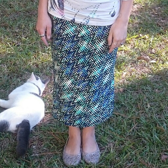 Zig・Zag Pencil Skirt - Picture 2 of 5